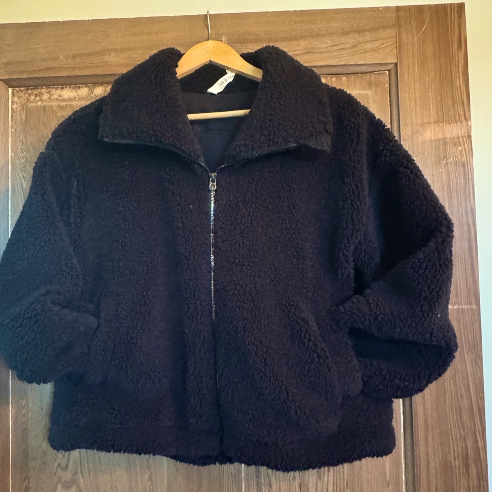 Lululemon Cozy Black Sherpa Jacket